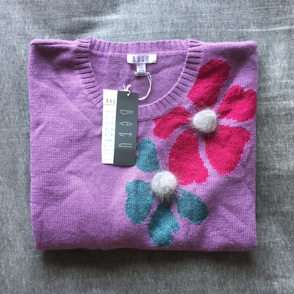 NWT Retro Flower Wool Sweater
